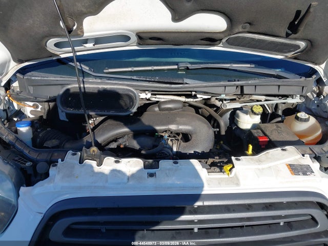 44548973 :رقم المزاد ، 1FTNR2ZM1FKA14693 vin ، 2015 Ford Transit-250 مزاد بيع