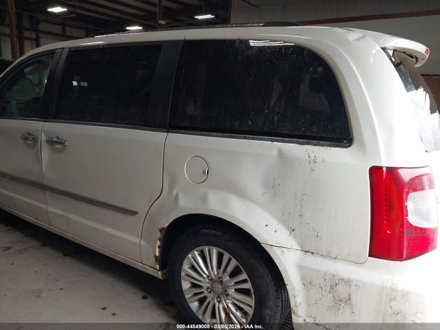 44549008 :رقم المزاد ، 2C4RC1GG6DR745855 vin ، 2013 Chrysler Town & Country Limited مزاد بيع