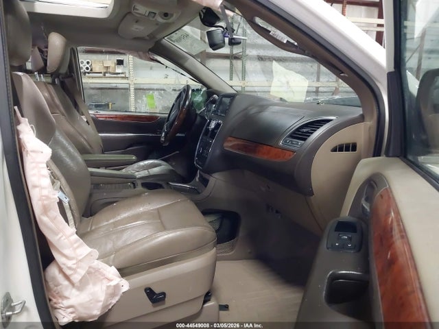 44549008 :رقم المزاد ، 2C4RC1GG6DR745855 vin ، 2013 Chrysler Town & Country Limited مزاد بيع