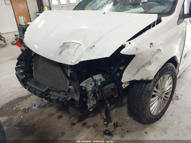 44549008 :رقم المزاد ، 2C4RC1GG6DR745855 vin ، 2013 Chrysler Town & Country Limited مزاد بيع