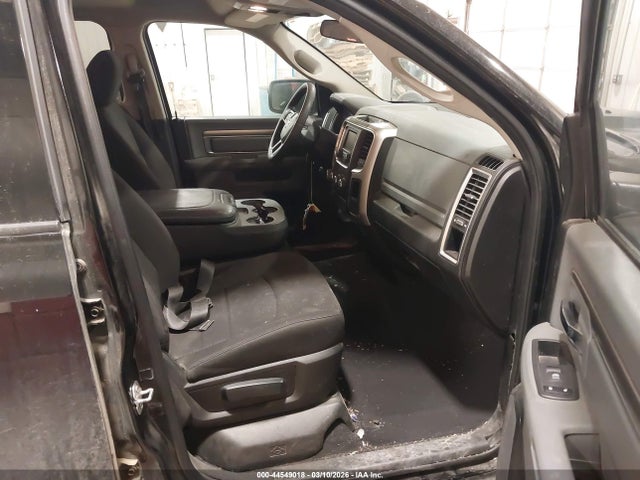 2019 Ram 1500 Classic Warlock  4x4 6'4 Box მანქანა იყიდება აუქციონზე, vin: 1C6RR7GGXKS740937, აუქციონის ნომერი: 44549018