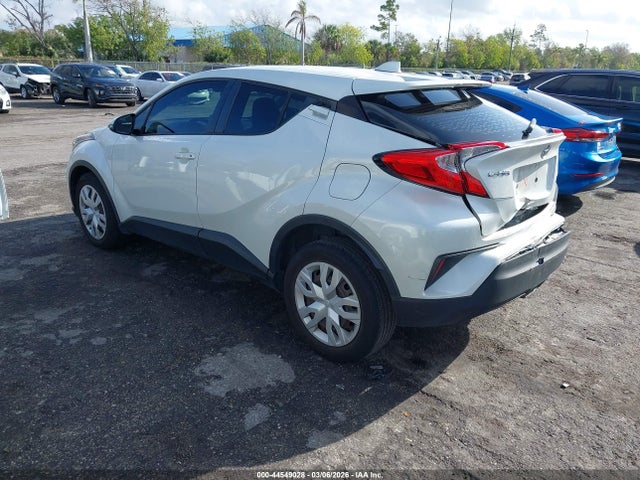 44549028 :رقم المزاد ، NMTKHMBX0MR131157 vin ، 2021 Toyota C-hr Le مزاد بيع