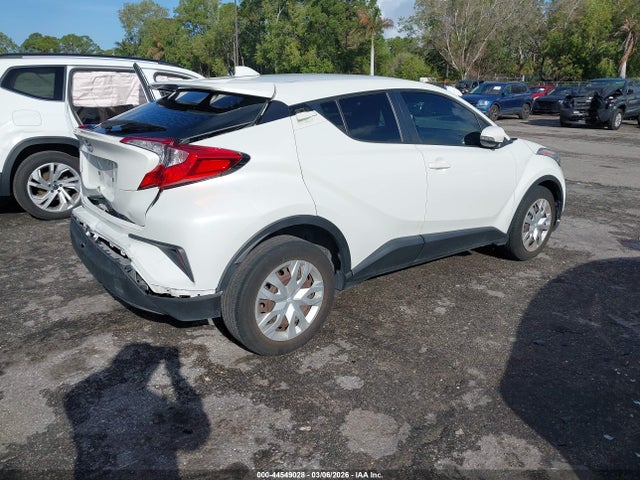 44549028 :رقم المزاد ، NMTKHMBX0MR131157 vin ، 2021 Toyota C-hr Le مزاد بيع