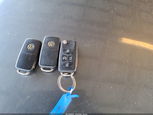 2014 Volkswagen Passat 2.0l Tdi Sel Premium მანქანა იყიდება აუქციონზე, vin: 1VWCN7A30EC005010, აუქციონის ნომერი: 44549032