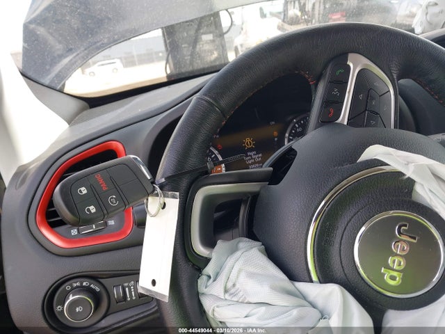 44549044 :رقم المزاد ، ZACNJDC18PPP15446 vin ، 2023 Jeep Renegade Trailhawk 4x4 مزاد بيع