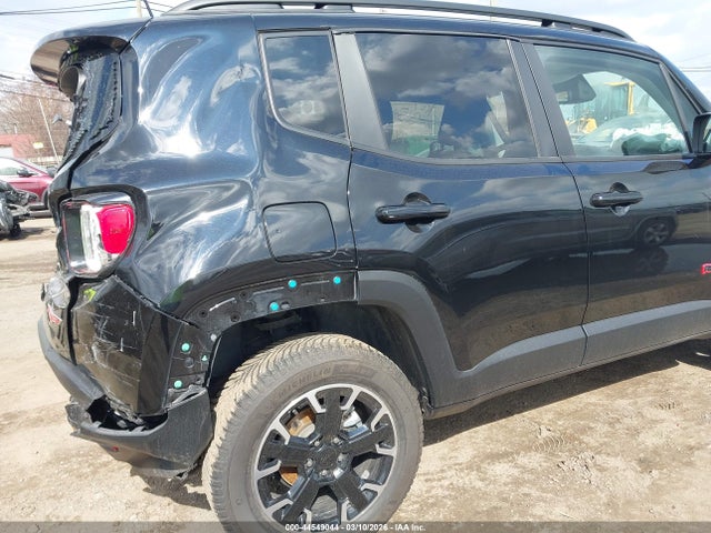 44549044 :رقم المزاد ، ZACNJDC18PPP15446 vin ، 2023 Jeep Renegade Trailhawk 4x4 مزاد بيع