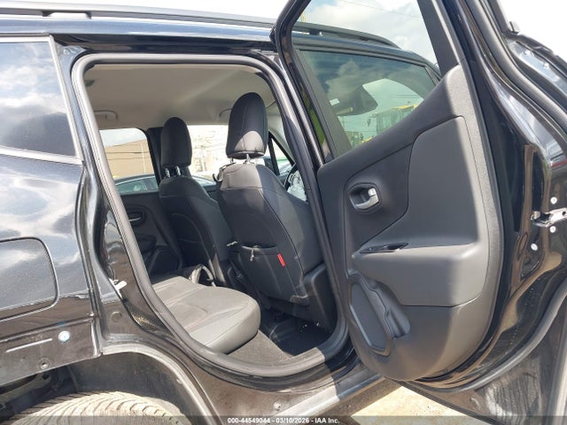 44549044 :رقم المزاد ، ZACNJDC18PPP15446 vin ، 2023 Jeep Renegade Trailhawk 4x4 مزاد بيع