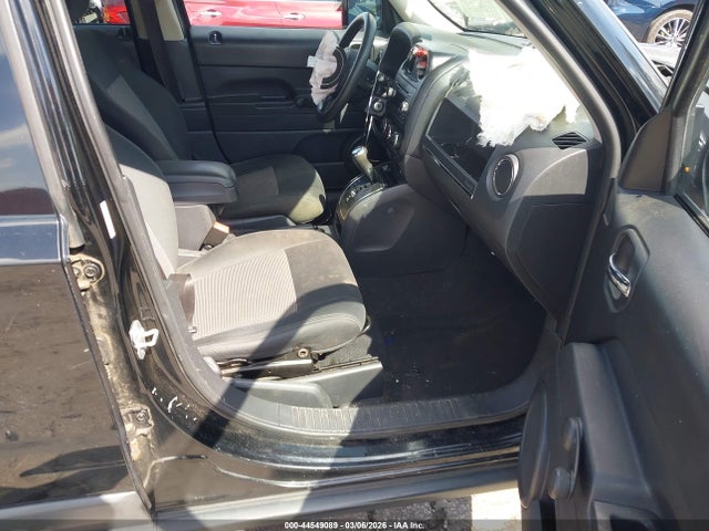 44549089 :رقم المزاد ، 1C4NJPBA2CD602476 vin ، 2012 Jeep Patriot Sport مزاد بيع