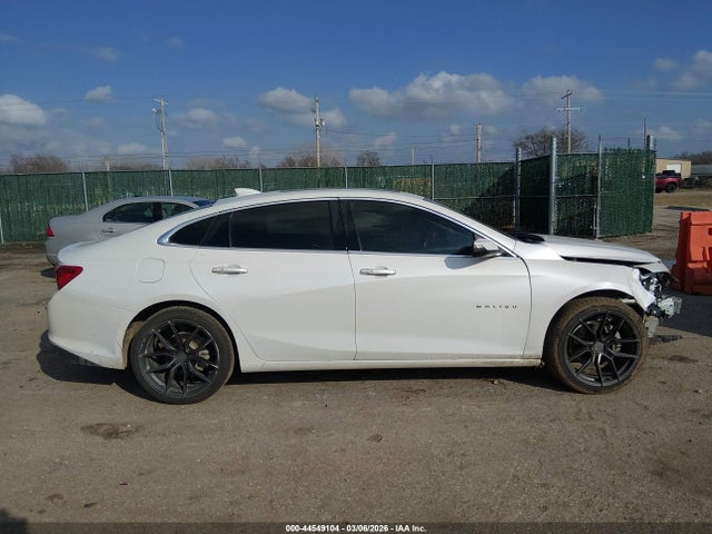 1G1ZH5SX9GF224908 Chevrolet Malibu Premier