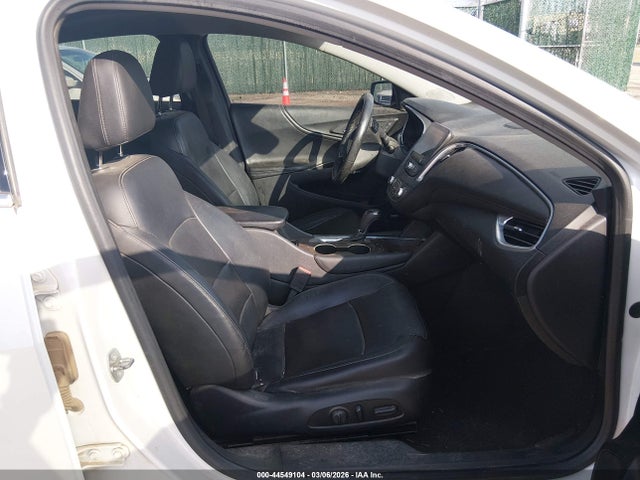 1G1ZH5SX9GF224908 Chevrolet Malibu Premier