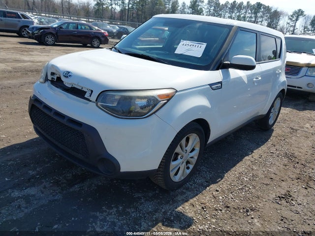 KIA SOUL + 2015 KNDJP3A54F7162001 Image 2