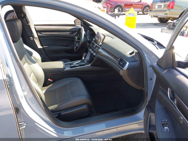 1HGCV1F35MA111067 Honda Accord Sport