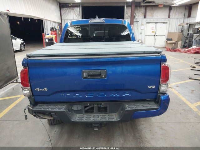 44549123 :رقم المزاد ، 3TMGZ5AN5JM148462 vin ، 2018 Toyota Tacoma Limited مزاد بيع