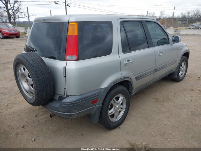 1999 HONDA CR-V JHLRD1869XC014596 Photo 3