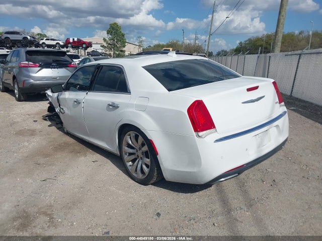Aukcja sprzedaży 2015 Chrysler 300c, vin: 2C3CCAET8FH875879, numer aukcji: 44549180