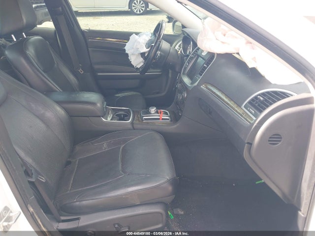 Aukcja sprzedaży 2015 Chrysler 300c, vin: 2C3CCAET8FH875879, numer aukcji: 44549180