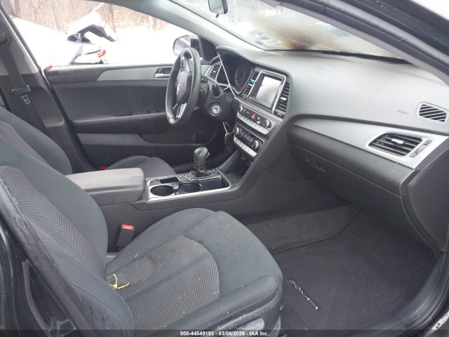 2019 Hyundai Sonata Se მანქანა იყიდება აუქციონზე, vin: 5NPE24AF6KH792624, აუქციონის ნომერი: 44549193