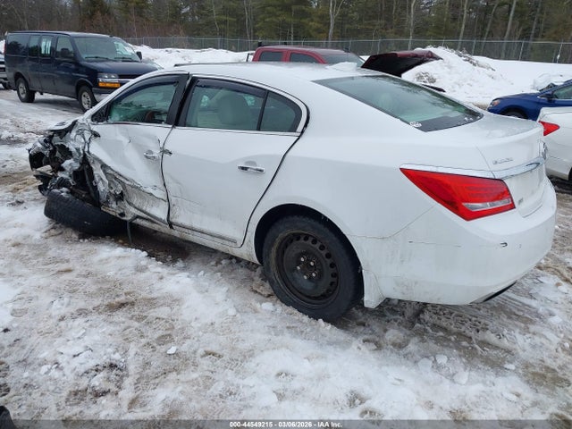 2015 Buick Lacrosse მანქანა იყიდება აუქციონზე, vin: 1G4GB5G3XFF204165, აუქციონის ნომერი: 44549215