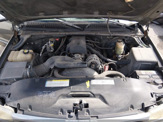 44549243 :رقم المزاد ، 2GTEC19T3X1528968 vin ، 1999 Gmc Sierra 1500 Sle مزاد بيع
