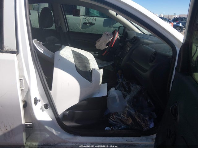 Nissan Versa 1.6 S+ 2018 3N1CN7APXJL842533 Image 5