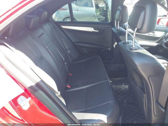 44549304 :رقم المزاد ، WDDGF4HB0CA638554 vin ، 2012 Mercedes-benz C 250 Sport مزاد بيع