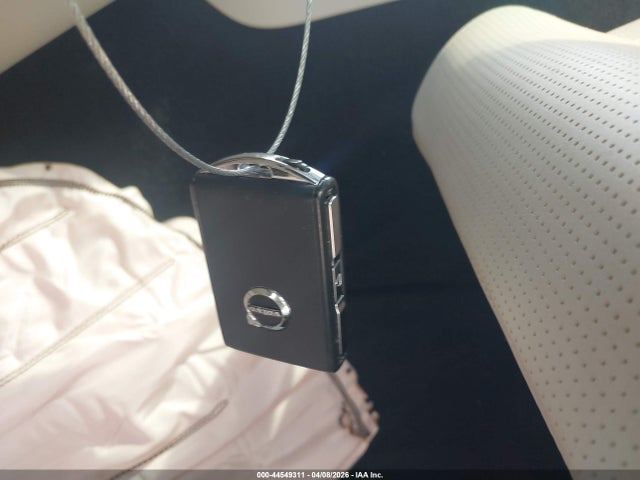 2022 VOLVO XC60 YV4L12DL0N1046422 Photo 10