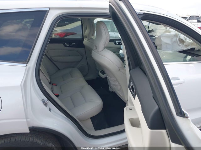 2022 VOLVO XC60 YV4L12DL0N1046422 Photo 7