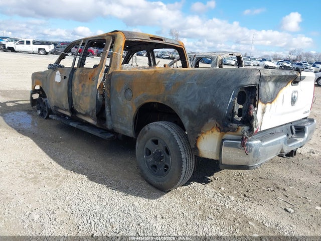 44549319 :رقم المزاد ، 3C6UR5CJ1MG623838 vin ، 2021 Ram 2500 Tradesman  4x4 6'4 Box مزاد بيع