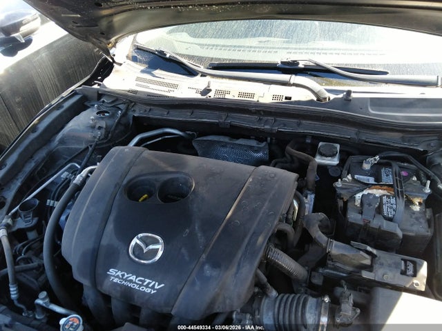 3MZBN1V39JM245474 Mazda Mazda3 Touring