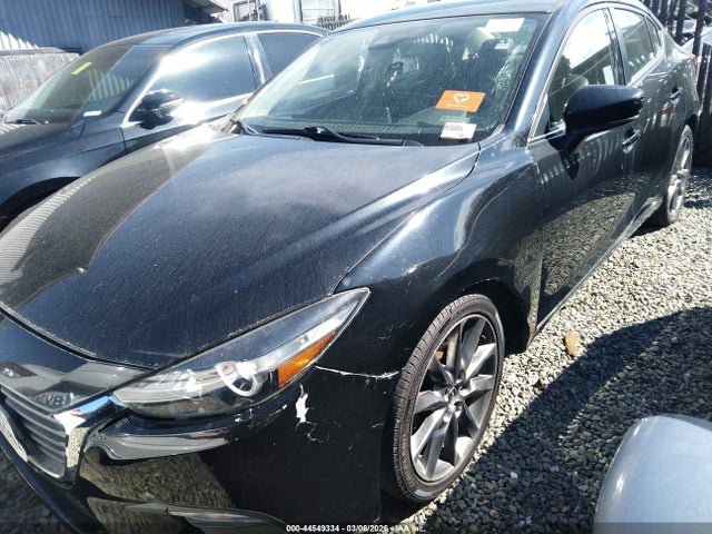 3MZBN1V39JM245474 Mazda Mazda3 Touring