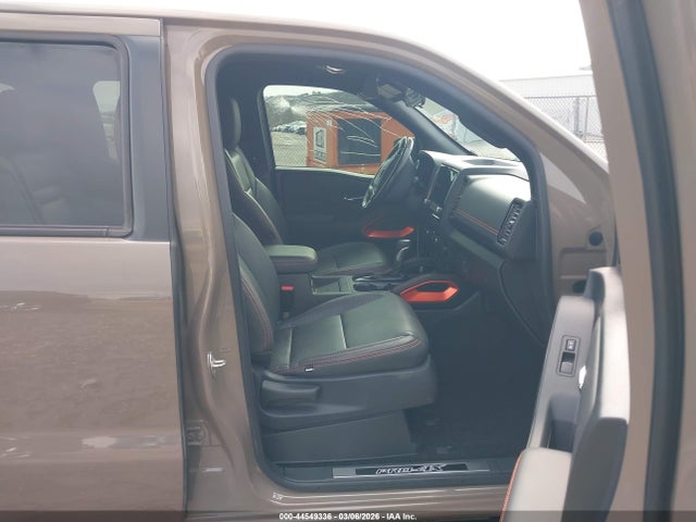 1N6ED1EK6NN646936 Nissan Frontier Pro-4x 4x4