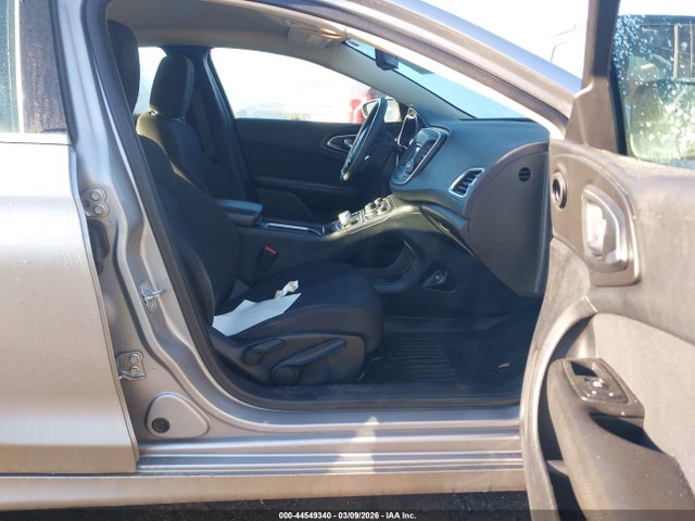 Продаж на аукціоні авто 2015 Chrysler 200 Limited, vin: 1C3CCCAB4FN534768, номер лоту: 44549340