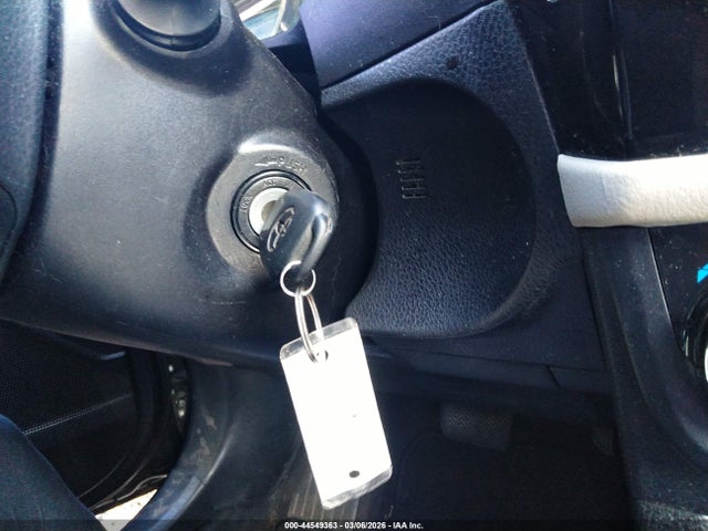 Toyota COROLLA LE 2015 5YFBURHE5FP224008 Image 11