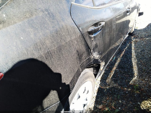 Toyota COROLLA LE 2015 5YFBURHE5FP224008 Image 6