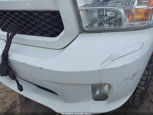 44549376 :رقم المزاد ، 1C6RR7FT2FS751614 vin ، 2015 Ram 1500 Express مزاد بيع