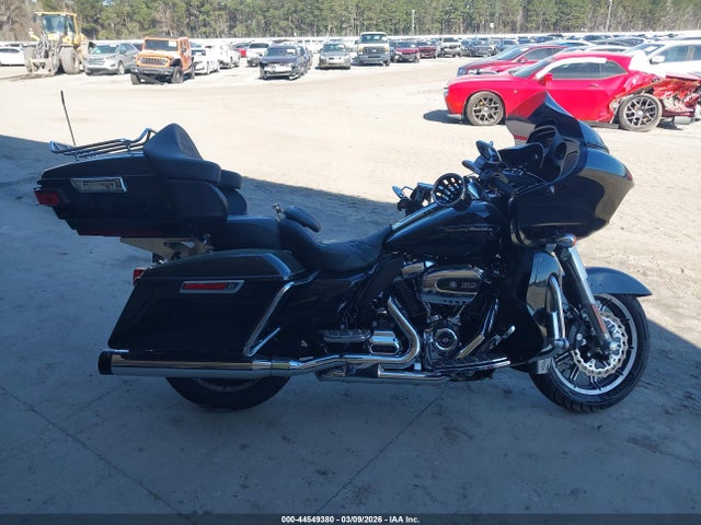 1HD1KGF17KB606201 Harley-Davidson FLTRU