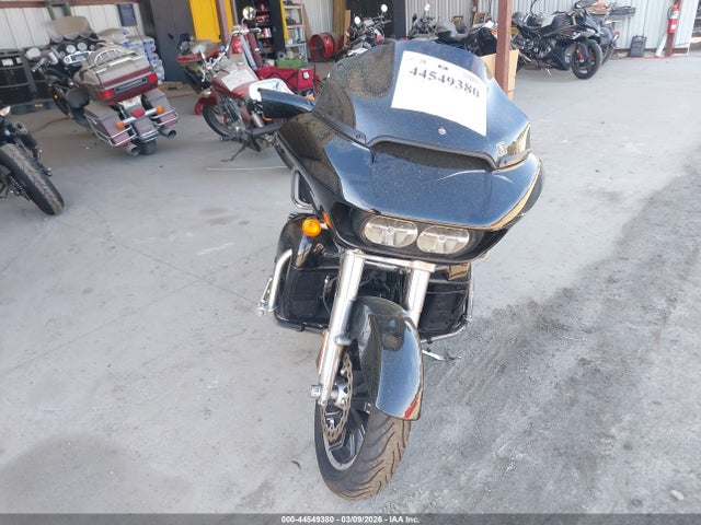 1HD1KGF17KB606201 Harley-Davidson FLTRU