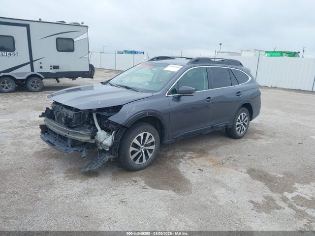 44549388 :رقم المزاد ، 4S4BTADC8N3122908 vin ، 2022 Subaru Outback Premium مزاد بيع