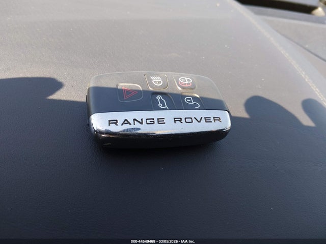 SALYL2RX9JA741581 Land Rover Range Rover Velar P250 Se R-dynamic