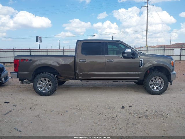 Ford F-250 King Ranch 2017 1FT7W2BT9HEF13584 Image 13