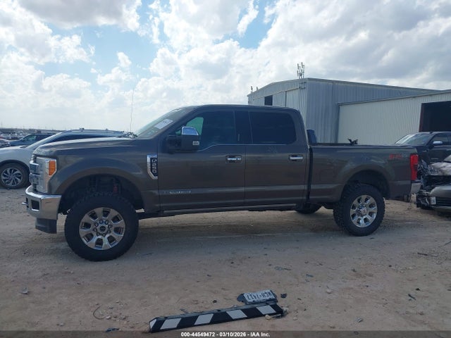 Ford F-250 King Ranch 2017 1FT7W2BT9HEF13584 Image 14