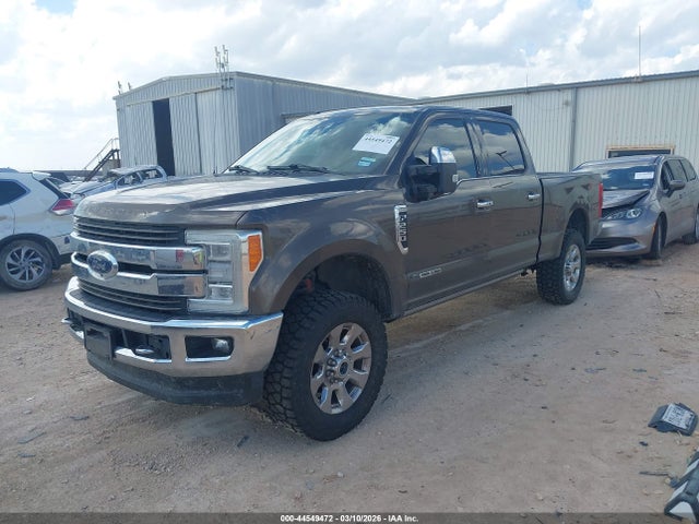 Ford F-250 King Ranch 2017 1FT7W2BT9HEF13584 Image 2