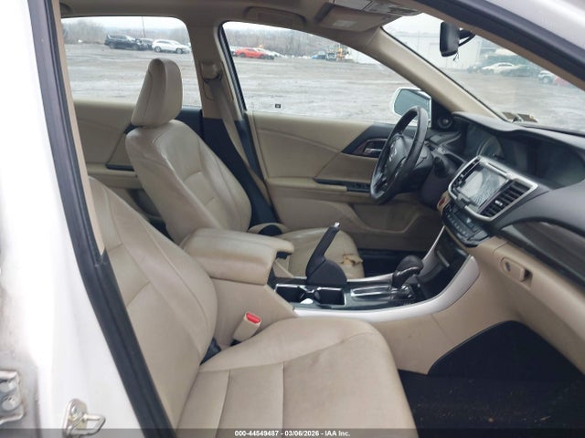 1HGCR2F82HA207217 Honda Accord Ex-l