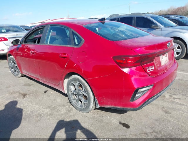 2019 Kia Forte Lxs მანქანა იყიდება აუქციონზე, vin: 3KPF24AD7KE052491, აუქციონის ნომერი: 44549532