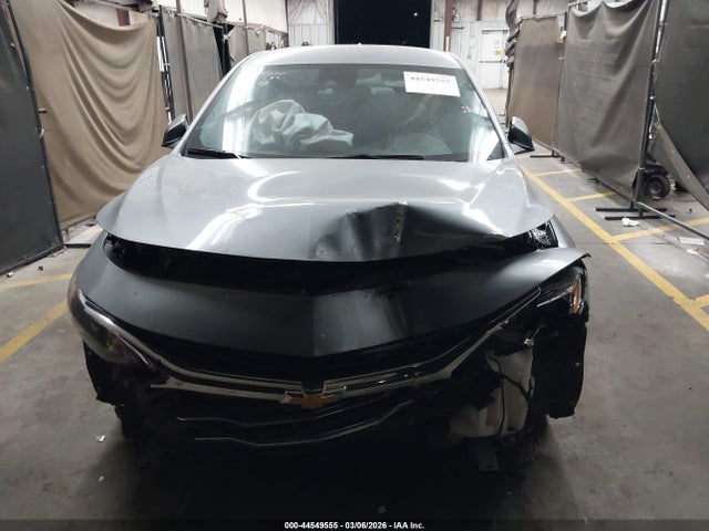 1G1ZC5ST2RF130660 Chevrolet Malibu Fwd 1fl