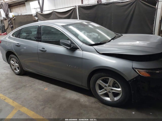 1G1ZC5ST2RF130660 Chevrolet Malibu Fwd 1fl