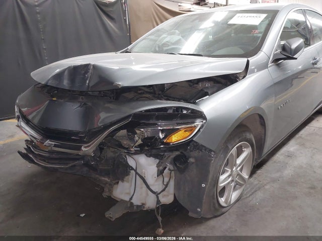 1G1ZC5ST2RF130660 Chevrolet Malibu Fwd 1fl