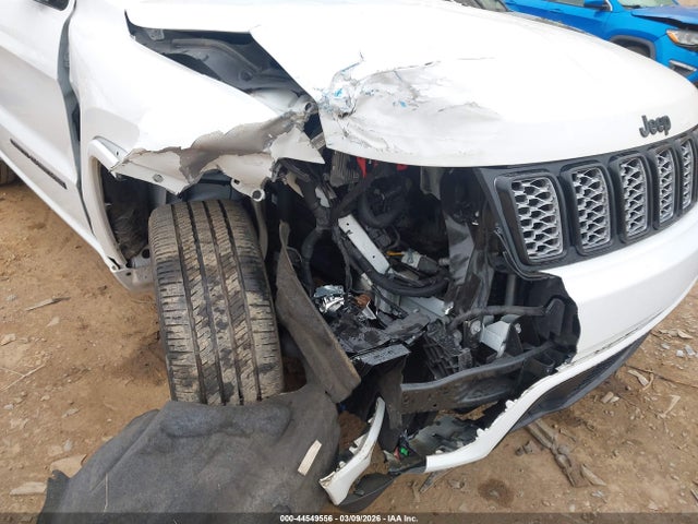 44549556 :رقم المزاد ، 1C4RJFAG0MC673622 vin ، 2021 Jeep Grand Cherokee Laredo X 4x4 مزاد بيع