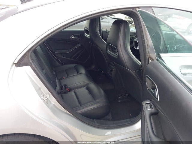 2014 MERCEDES-BENZ CLA 250 WDDSJ4EB2EN043424 Photo 7