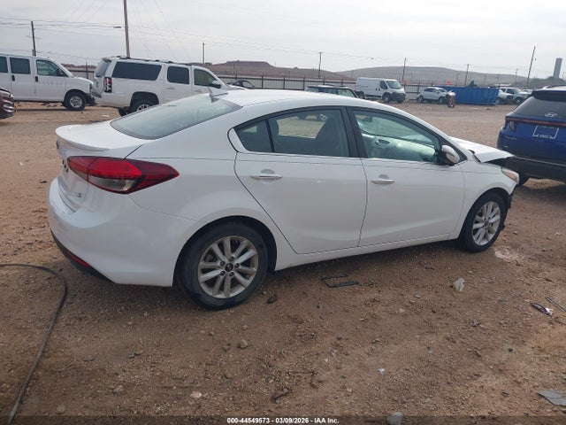 Aukcja sprzedaży 2017 Kia Forte S, vin: 3KPFL4A7XHE047690, numer aukcji: 44549573